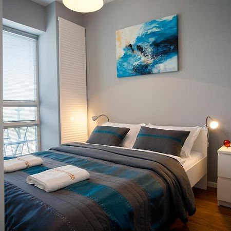 Platinum Towers Luxury Apartments Варшава Экстерьер фото